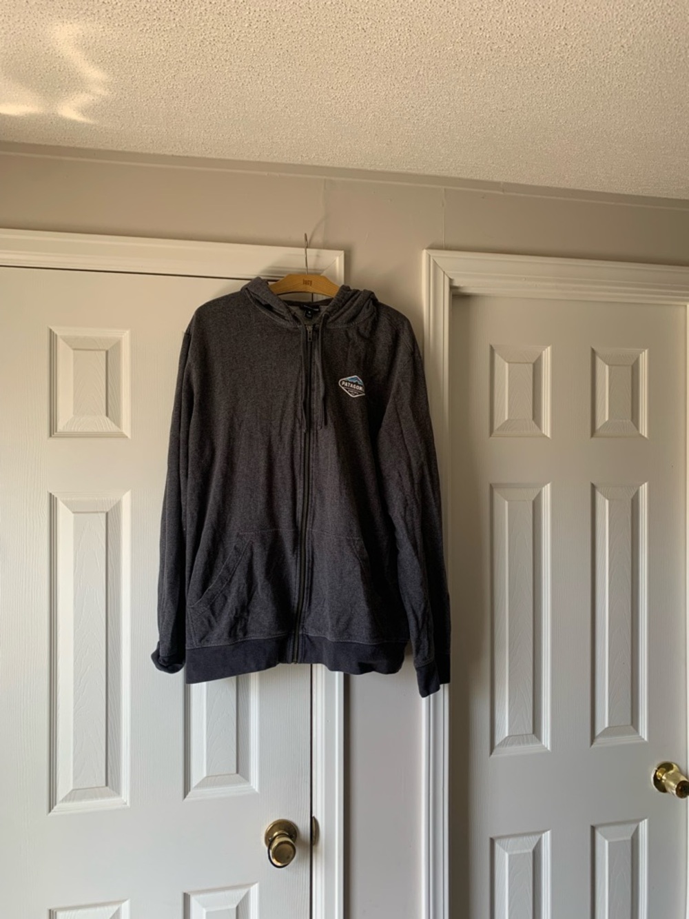 Patagonia Charcoal Gray Full-Zip Hoodie with Hood